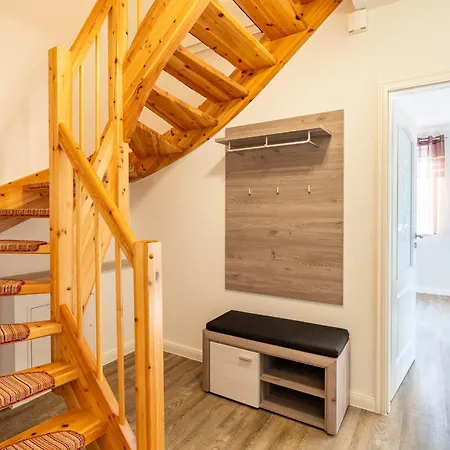 Haus Mone 01 아파트